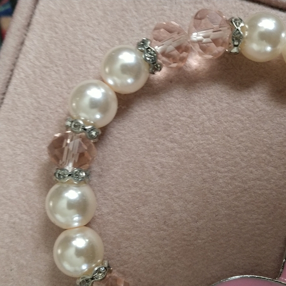 🆕Breast Cancer Bracelet Pearls & Pink Facet Cut Acrylic Beads with Rhinestones - Picture 12 of 12